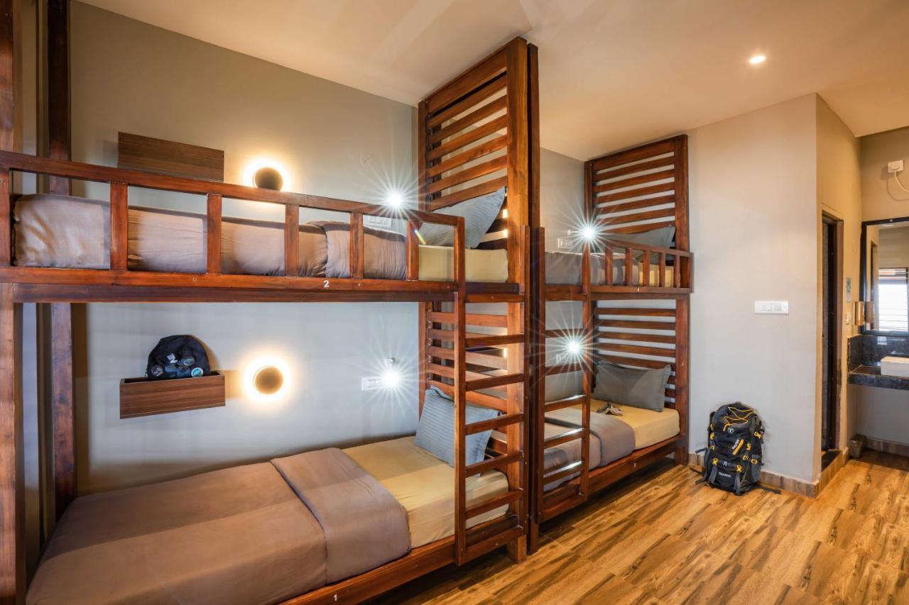 ซอสเทล โคการ์นา Hostel โกการ์นา ภายนอก รูปภาพ