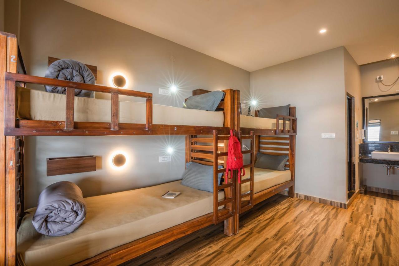 ซอสเทล โคการ์นา Hostel โกการ์นา ภายนอก รูปภาพ